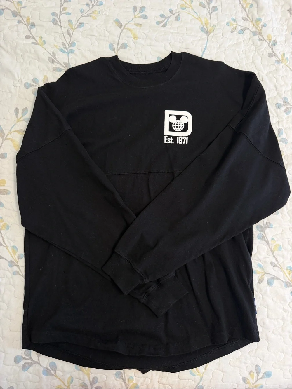 Disney Walt Disney World Black Sweater with White Logo - Picture 2 of 2